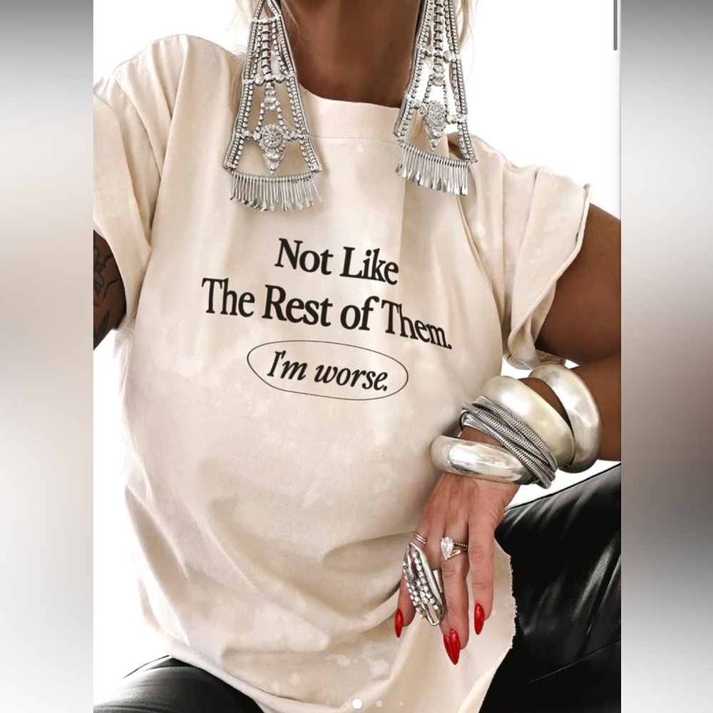 Pebby Forevee Bleached Side Slit Tee
